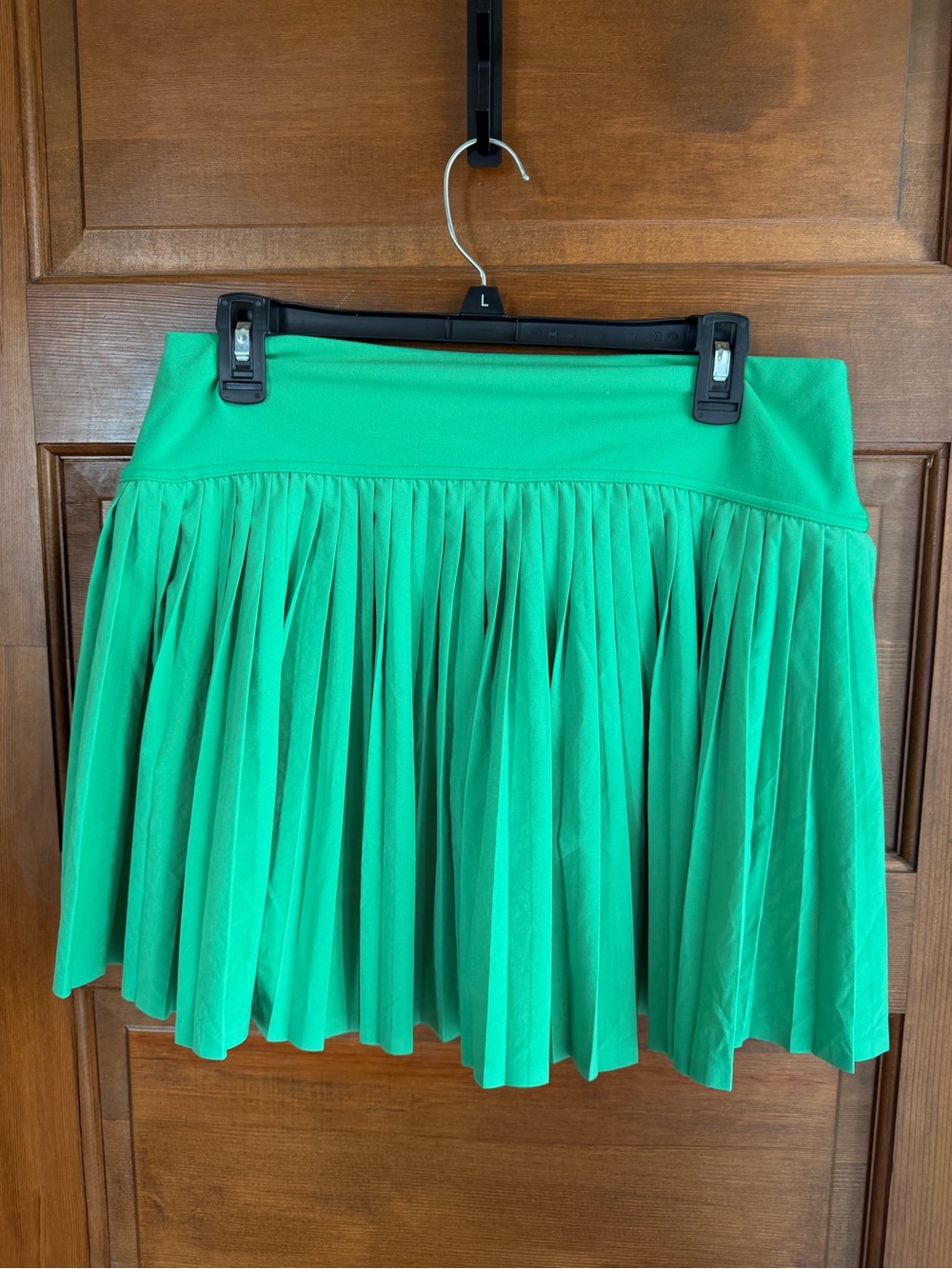 OFFLINE BY AERIE PLEATED ATHLETIC MINI SKIRT 💚 - Picture 4 of 6